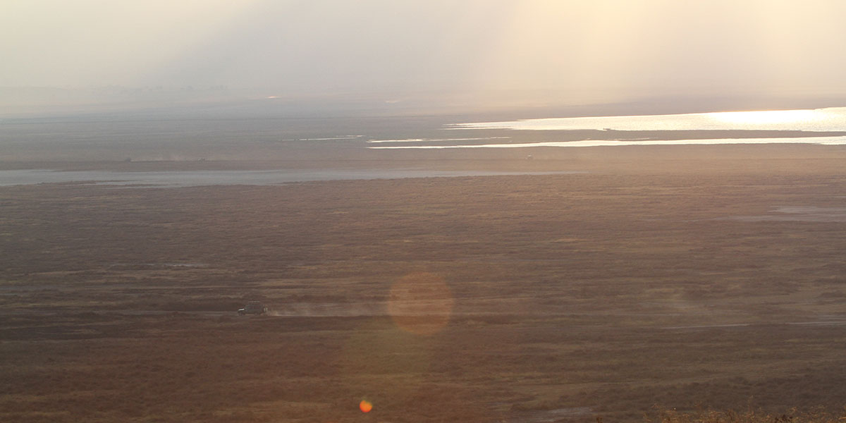 Lake Magadi, Ngorongoro Crater - by The Safari Store